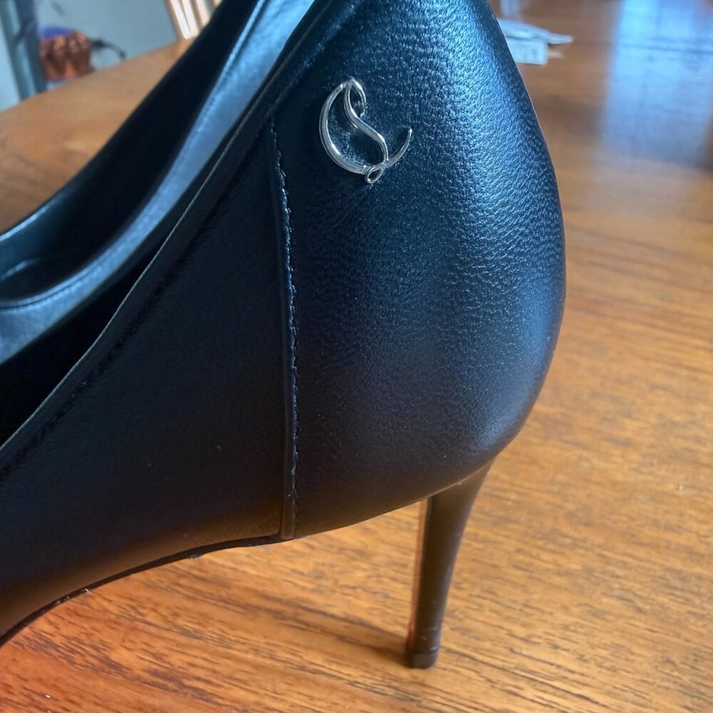 Christian Louboutin Sporty Kate Pointed Toe Pump - Picture 3 of 6